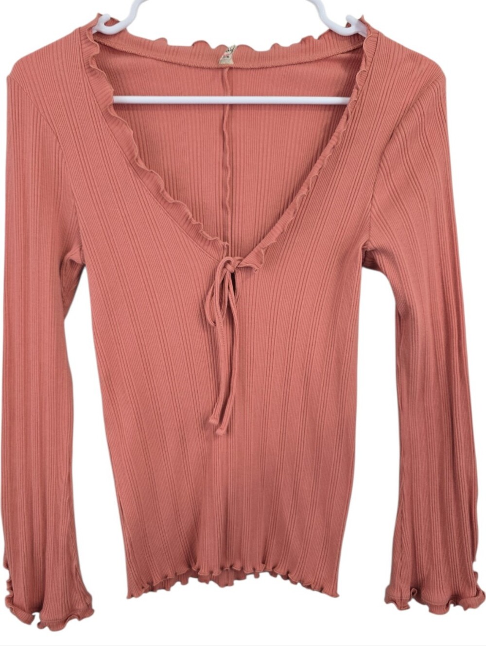 Intimately Free People Fall for You Pink Ruffle Stretch Long Sleeve Shirt Sz M